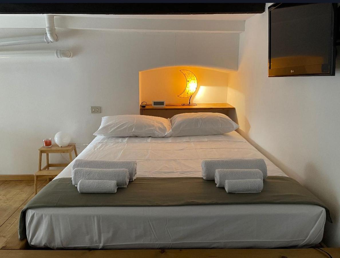 Lafilo Apartment 3 Milan Luaran gambar