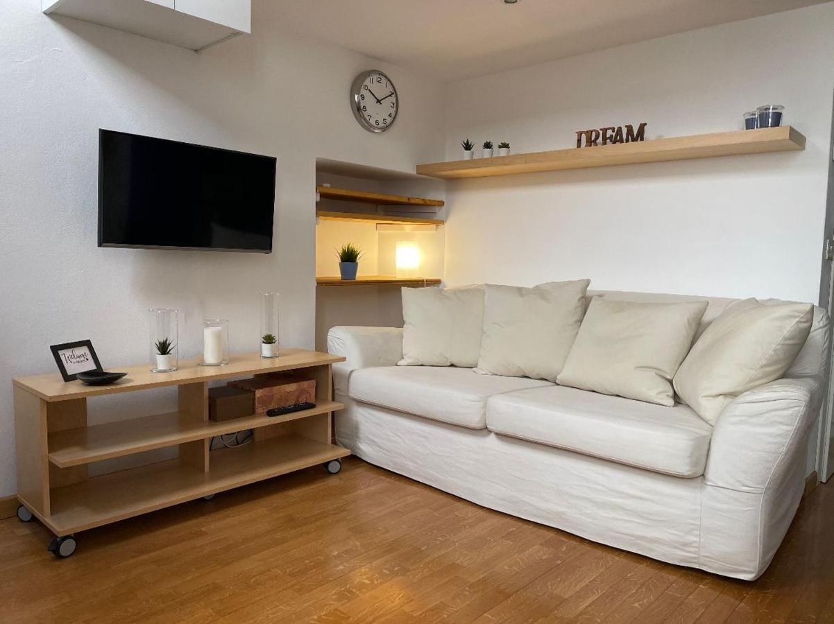 Lafilo Apartment 3 Milan Luaran gambar