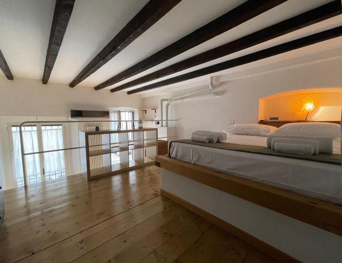 Lafilo Apartment 3 Milan Luaran gambar