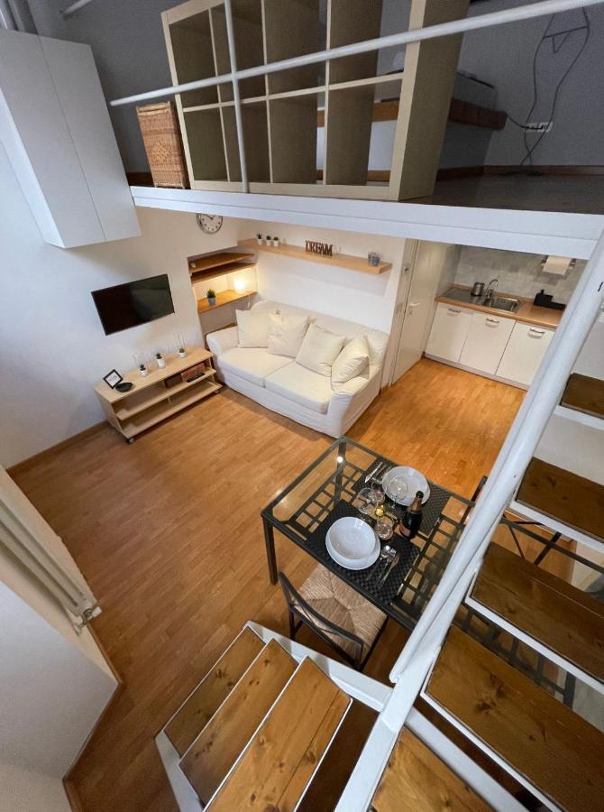 Lafilo Apartment 3 Milan Luaran gambar